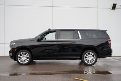 2023 Chevrolet Suburban High Country