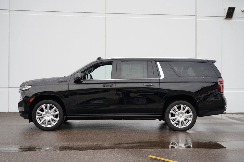 2023 Chevrolet Suburban High Country