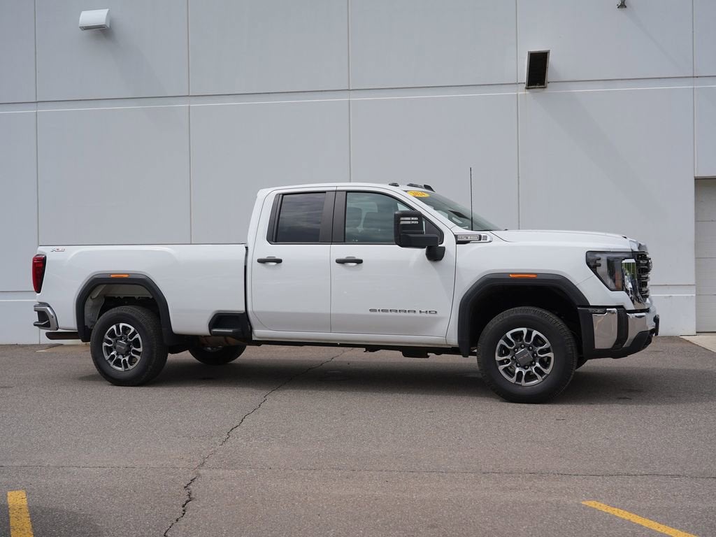 2024 GMC Sierra 3500 HD Pro