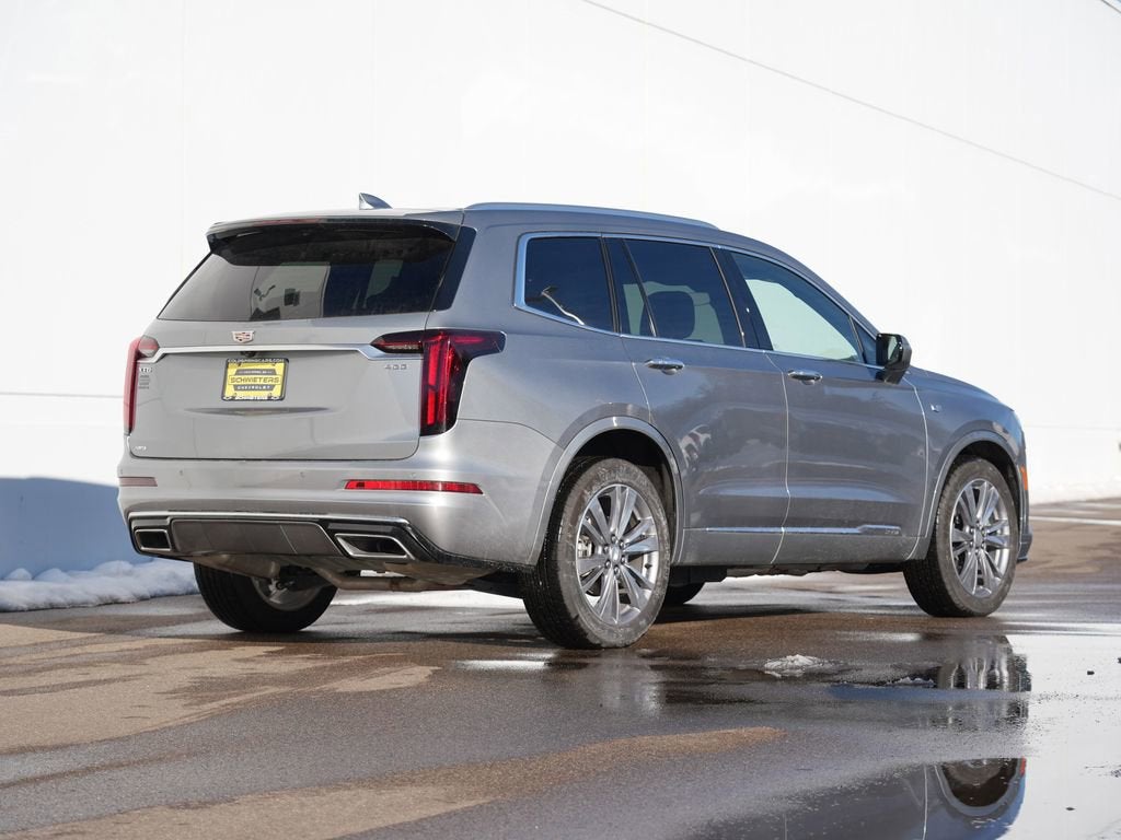 2025 Cadillac XT6 Premium Luxury