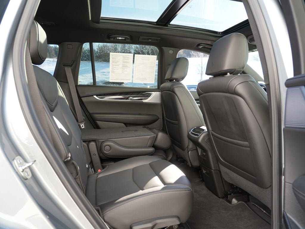 2025 Cadillac XT6 Premium Luxury