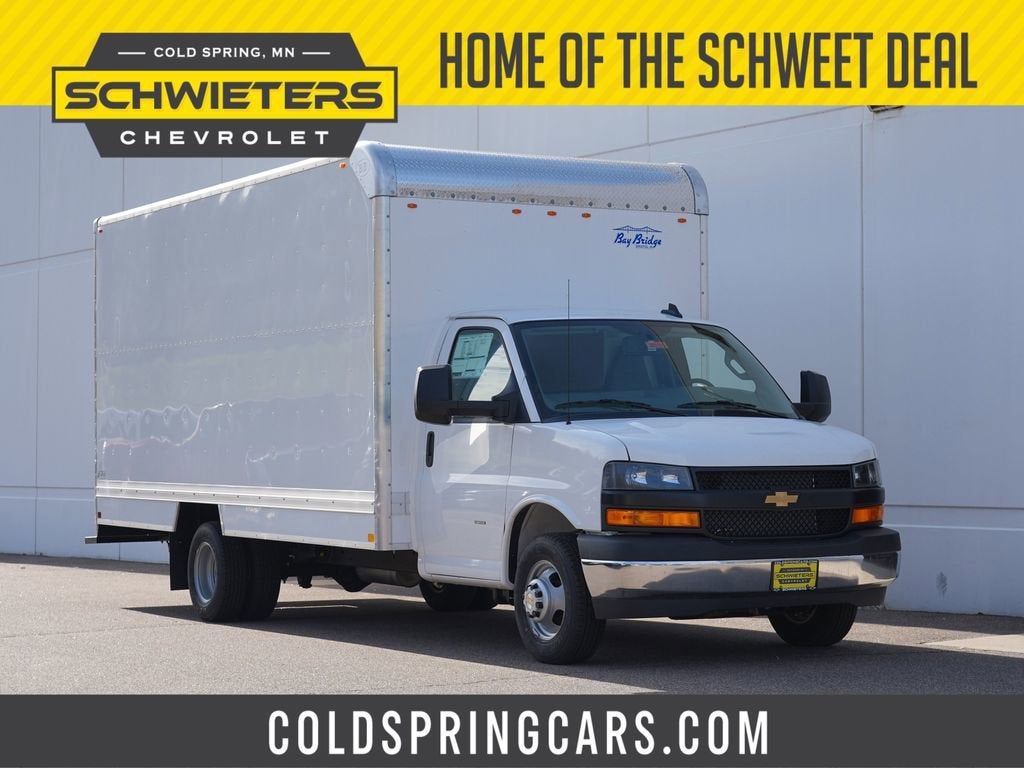 2026 Chevrolet Express Cutaway 3500 1WT