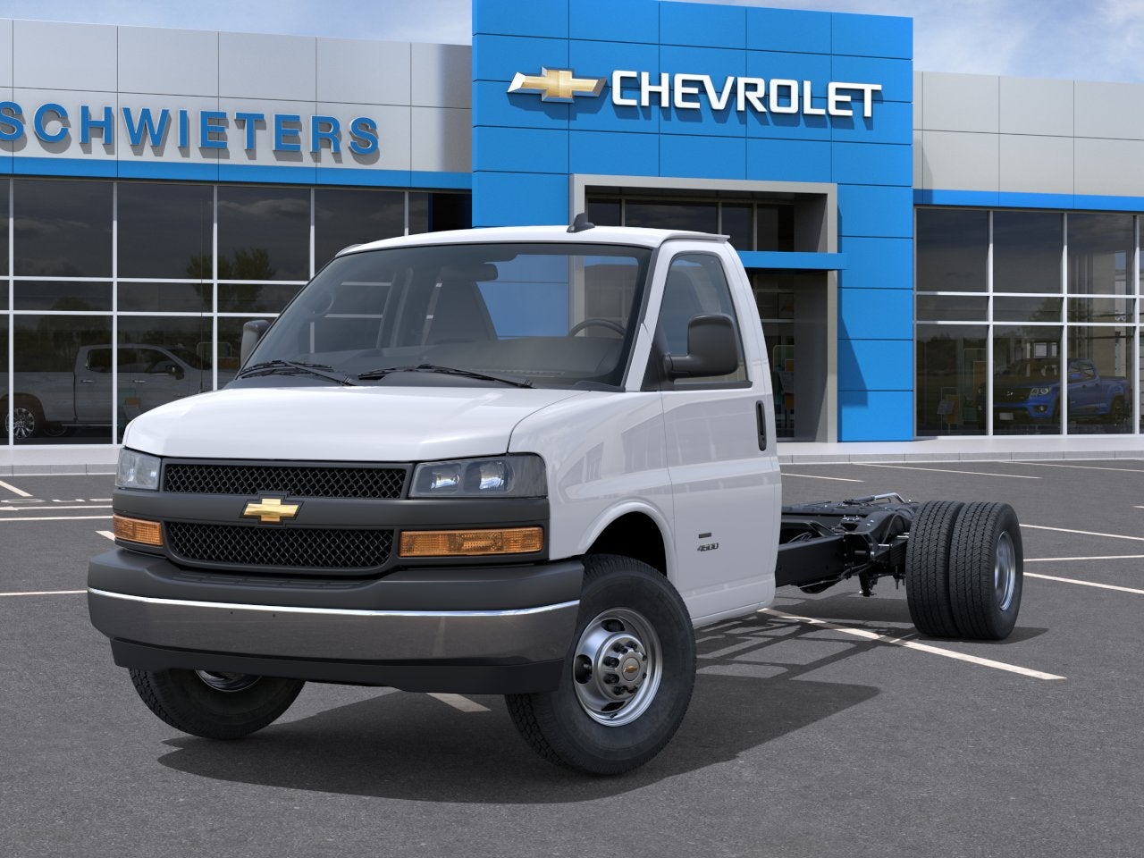 2026 Chevrolet Express Cutaway 3500 1WT