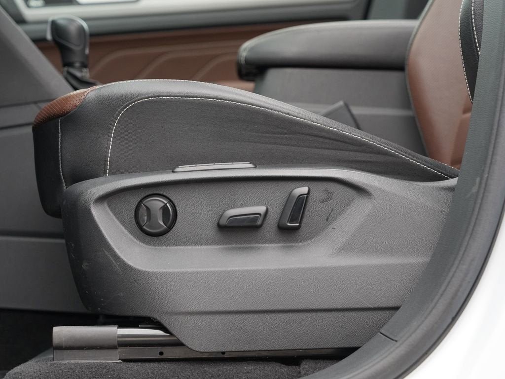 2023 Volkswagen Atlas 3.6L V6 SEL Premium R-Line