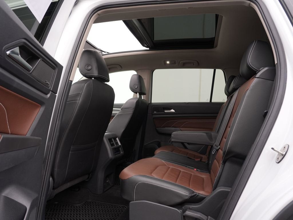 2023 Volkswagen Atlas 3.6L V6 SEL Premium R-Line