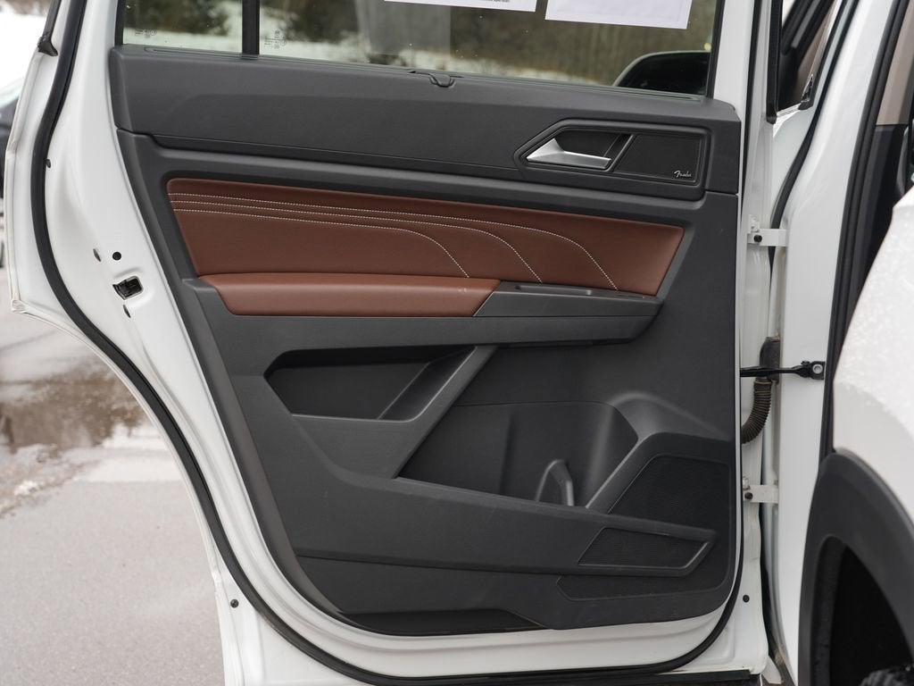 2023 Volkswagen Atlas 3.6L V6 SEL Premium R-Line