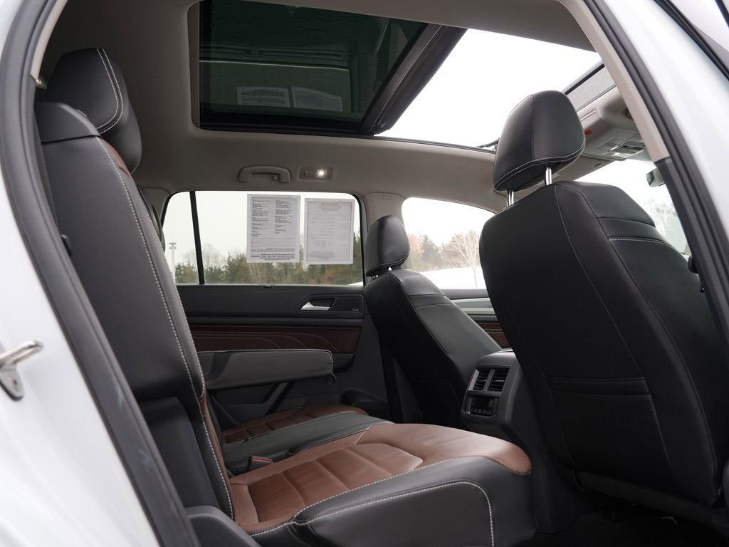 2023 Volkswagen Atlas 3.6L V6 SEL Premium R-Line