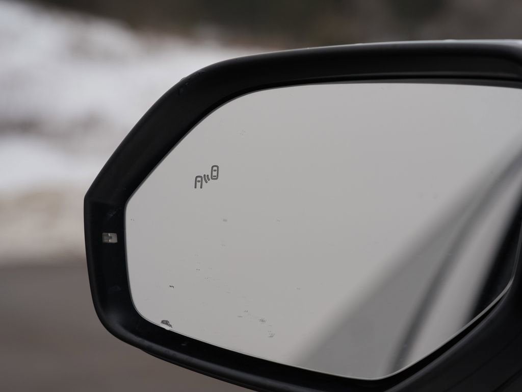 2023 Volkswagen Atlas 3.6L V6 SEL Premium R-Line