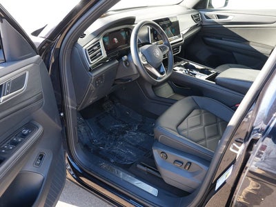 2025 Volkswagen Atlas Cross Sport 2.0T SE w/Technology