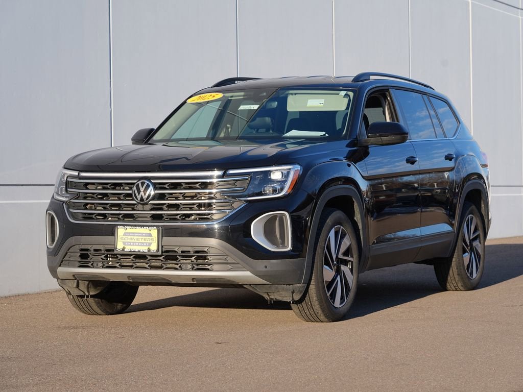 2025 Volkswagen Atlas 2.0T SE w/Technology