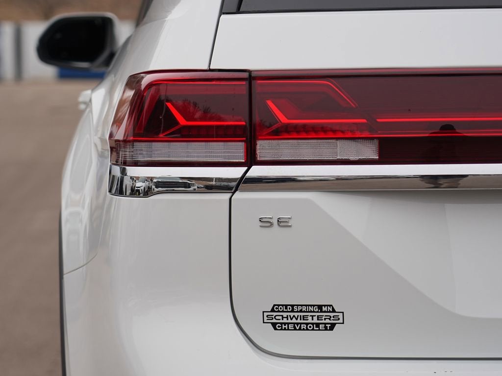 2025 Volkswagen Atlas 2.0T SE w/Technology