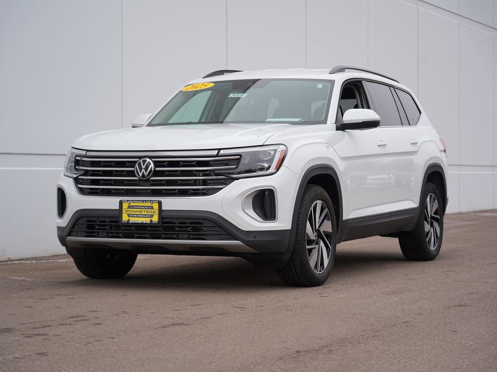 2025 Volkswagen Atlas 2.0T SE w/Technology