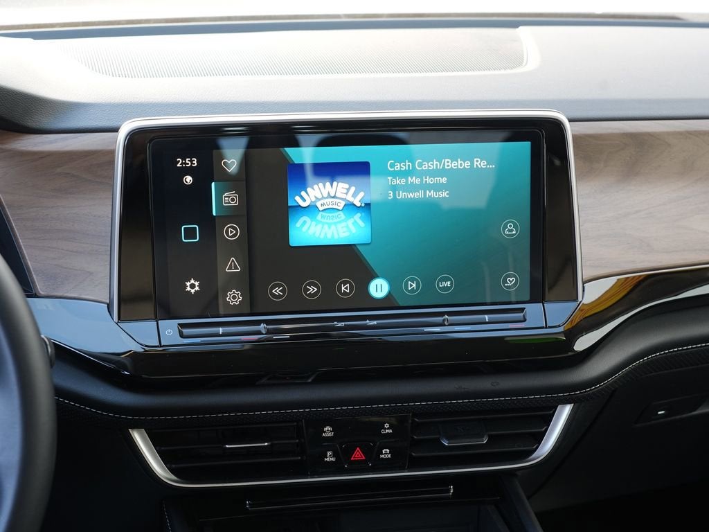 2025 Volkswagen Atlas 2.0T SE w/Technology