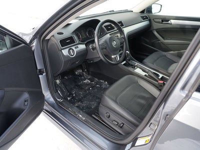 2013 Volkswagen Passat SE