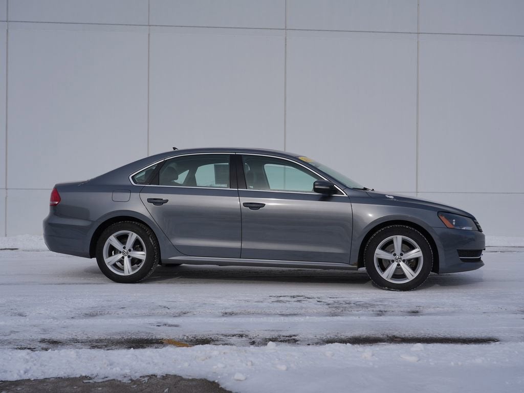 2013 Volkswagen Passat SE