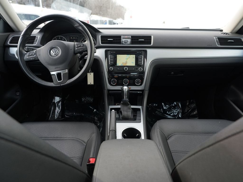 2013 Volkswagen Passat SE