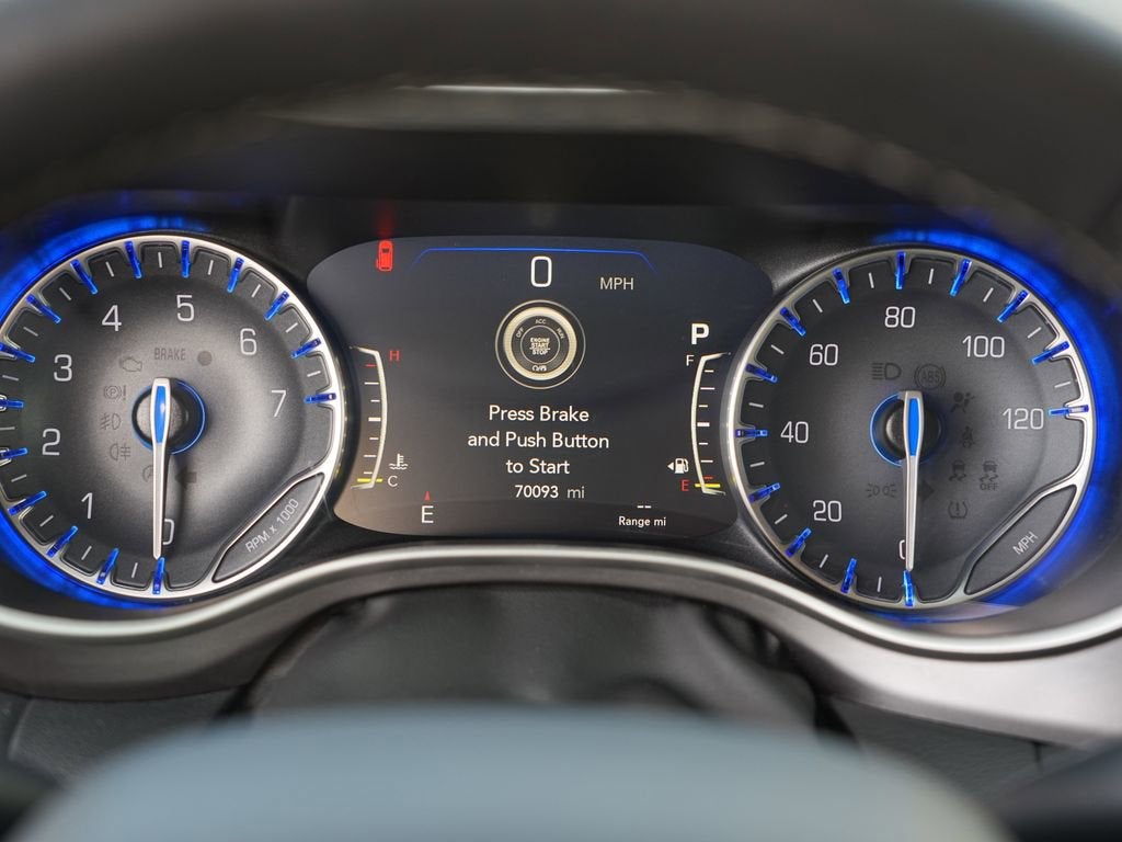 2023 Chrysler Pacifica Touring L