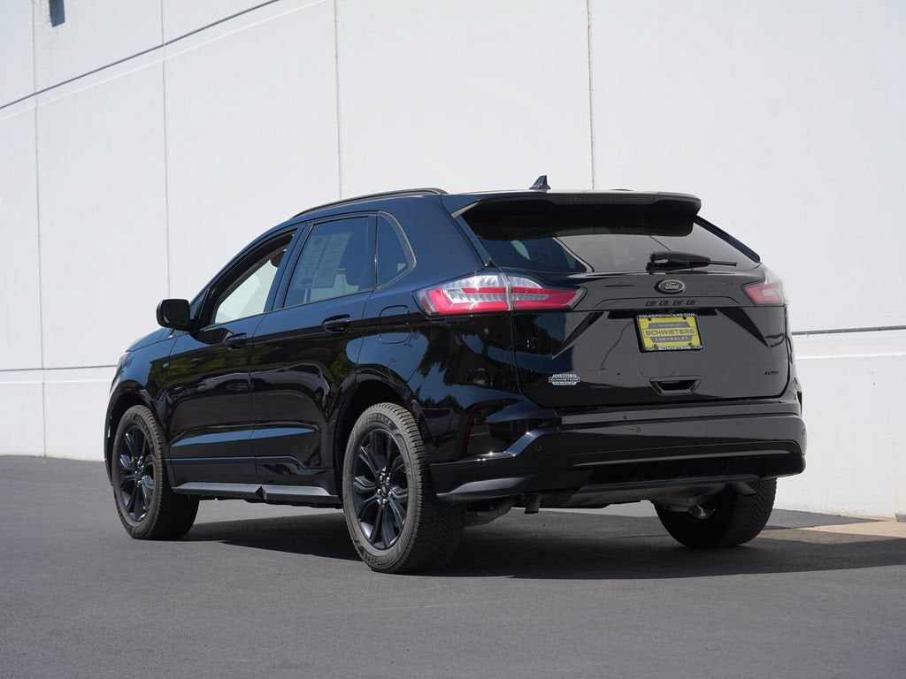 2022 Ford Edge SE