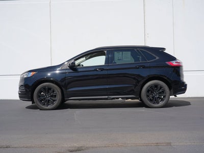 2022 Ford Edge SE