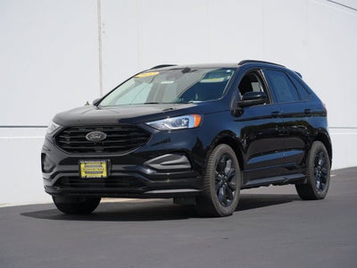 2022 Ford Edge SE