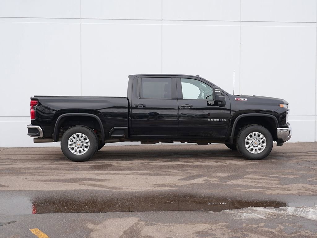 2025 Chevrolet Silverado 3500 HD LT