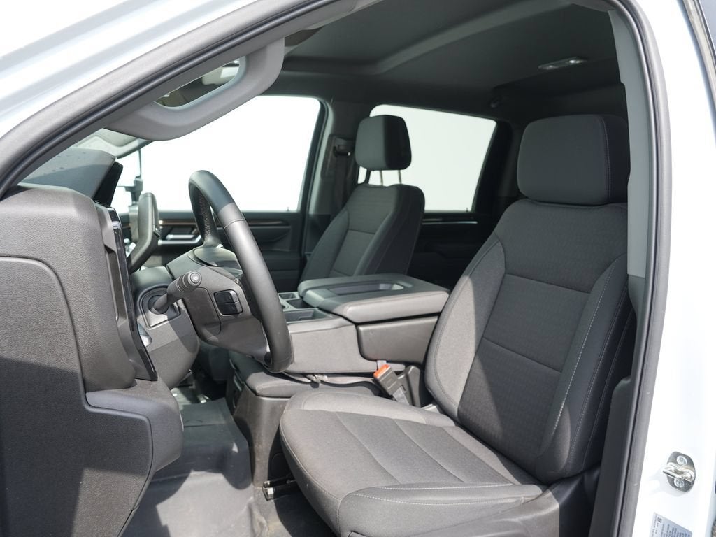 2025 Chevrolet Silverado 3500 HD LT