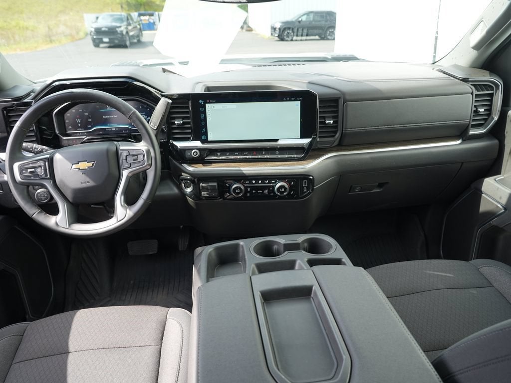 2025 Chevrolet Silverado 3500 HD LT