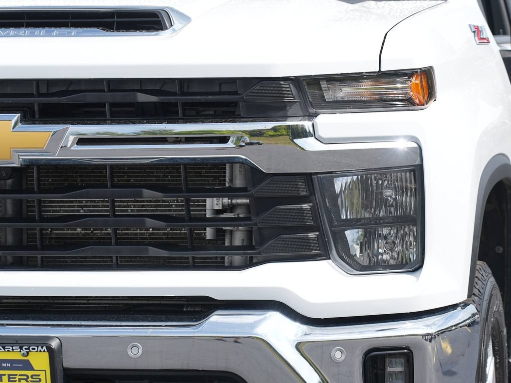 2025 Chevrolet Silverado 3500 HD LT
