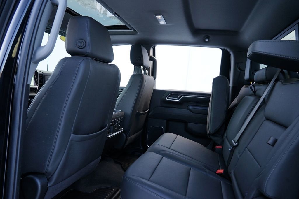 2025 Chevrolet Silverado 3500 HD LTZ