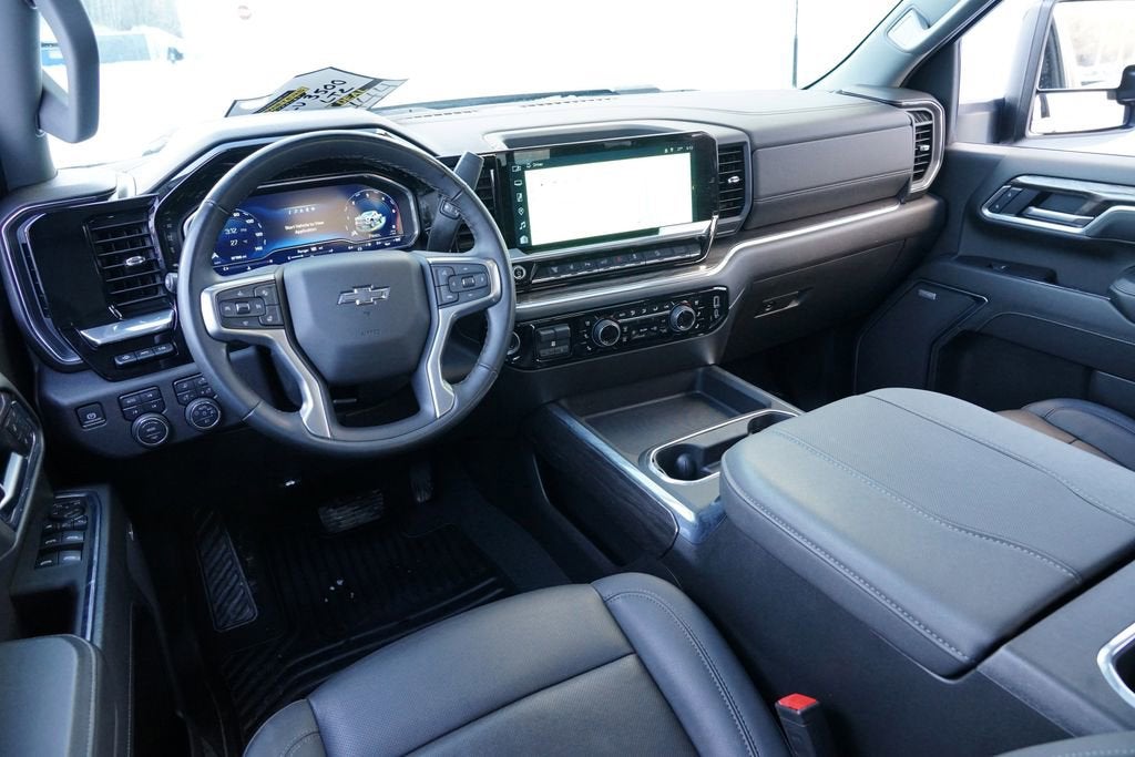 2025 Chevrolet Silverado 3500 HD LTZ