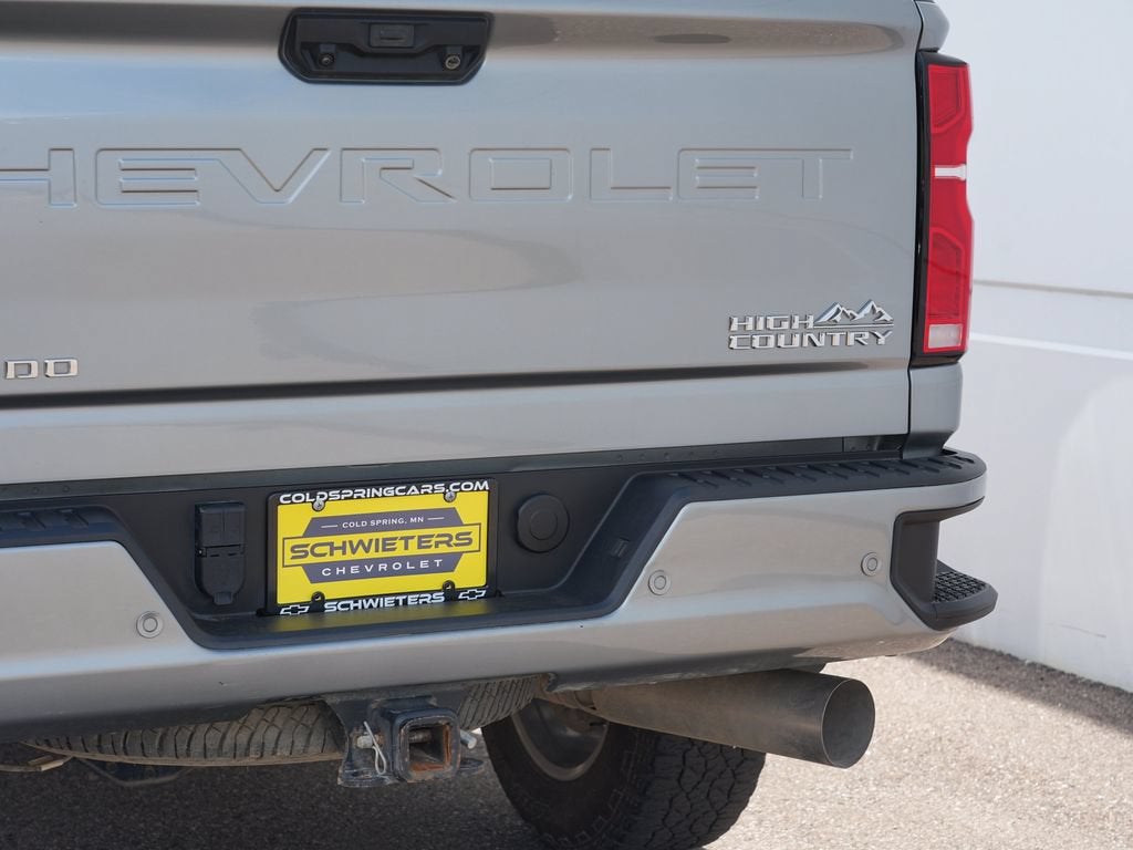 2025 Chevrolet Silverado 3500HD High Country - Photo 10