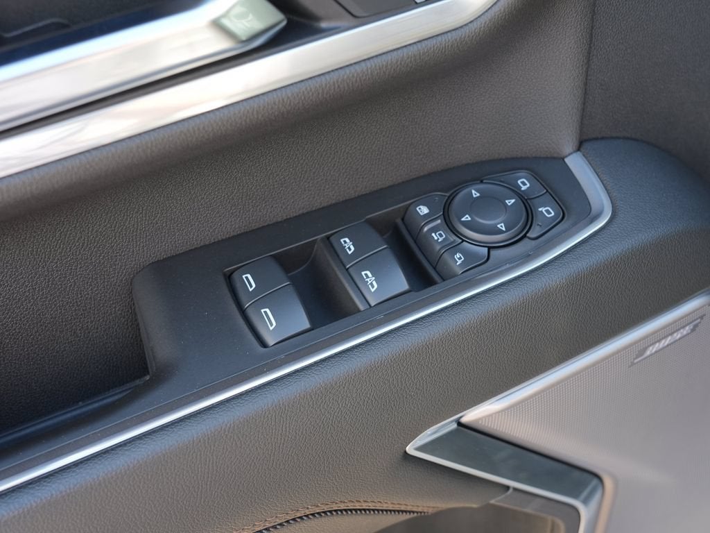 2025 Chevrolet Silverado 3500HD High Country - Photo 18