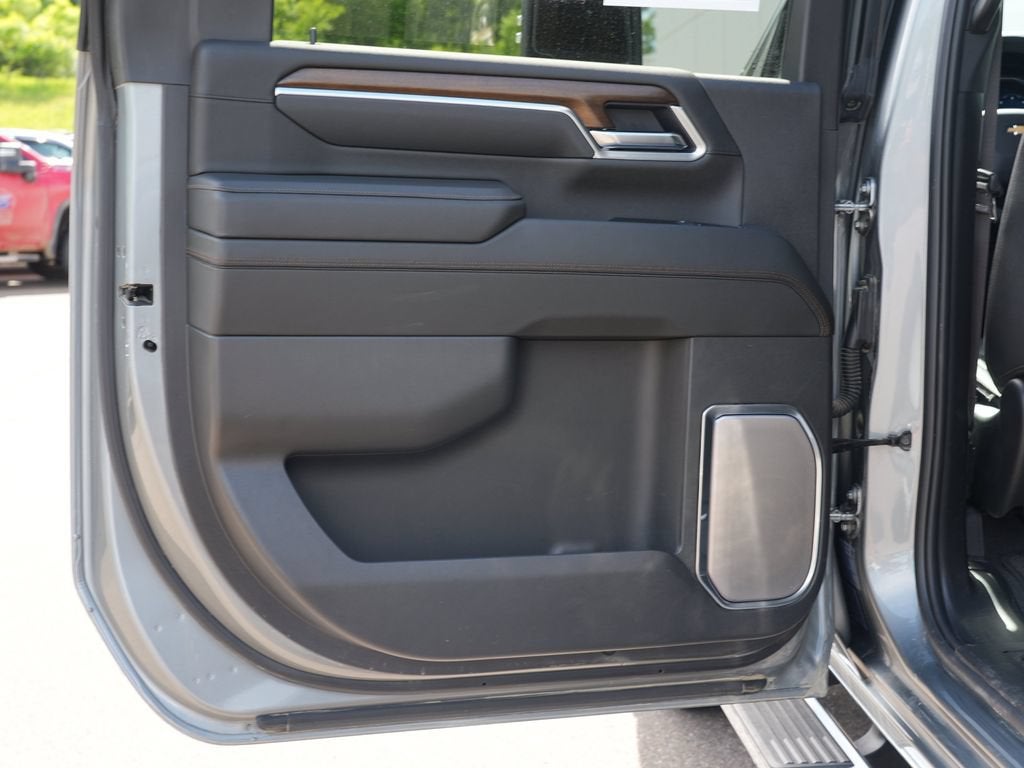 2025 Chevrolet Silverado 3500HD High Country - Photo 20