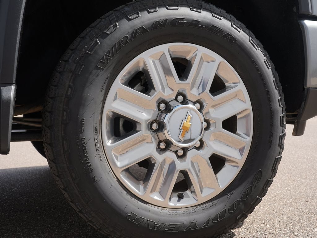 2025 Chevrolet Silverado 3500HD High Country - Photo 32