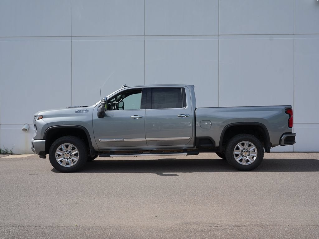 2025 Chevrolet Silverado 3500HD High Country - Photo 6