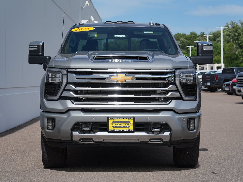 2025 Chevrolet Silverado 3500HD High Country - Photo 8