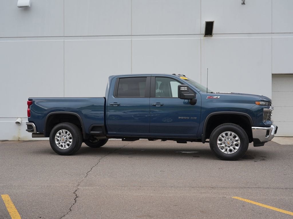 2024 Chevrolet Silverado 3500 HD LT