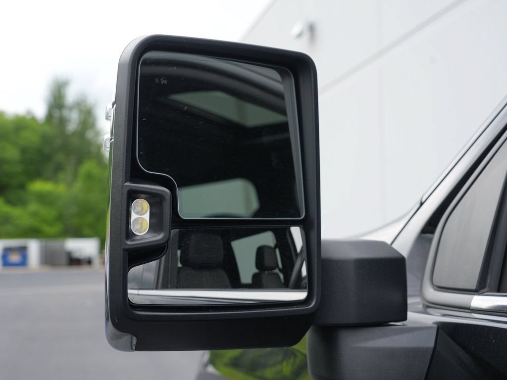 2024 Chevrolet Silverado 3500 HD High Country