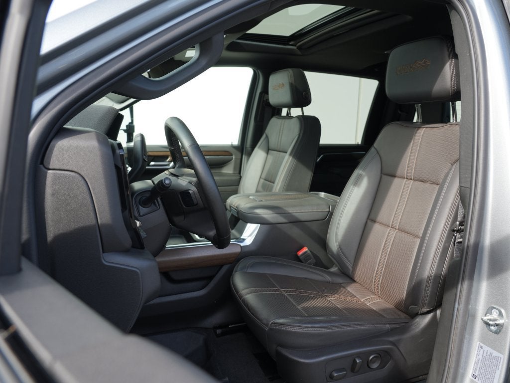 2024 Chevrolet Silverado 3500 HD High Country
