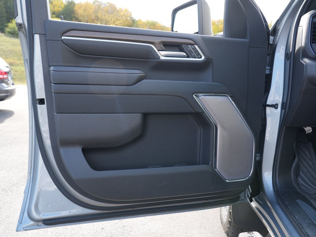 2024 Chevrolet Silverado 3500 HD High Country