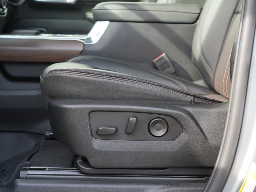 2024 Chevrolet Silverado 3500HD High Country - Photo 16