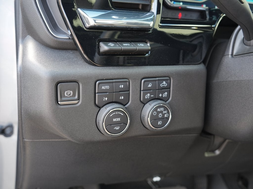 2024 Chevrolet Silverado 3500HD High Country - Photo 17