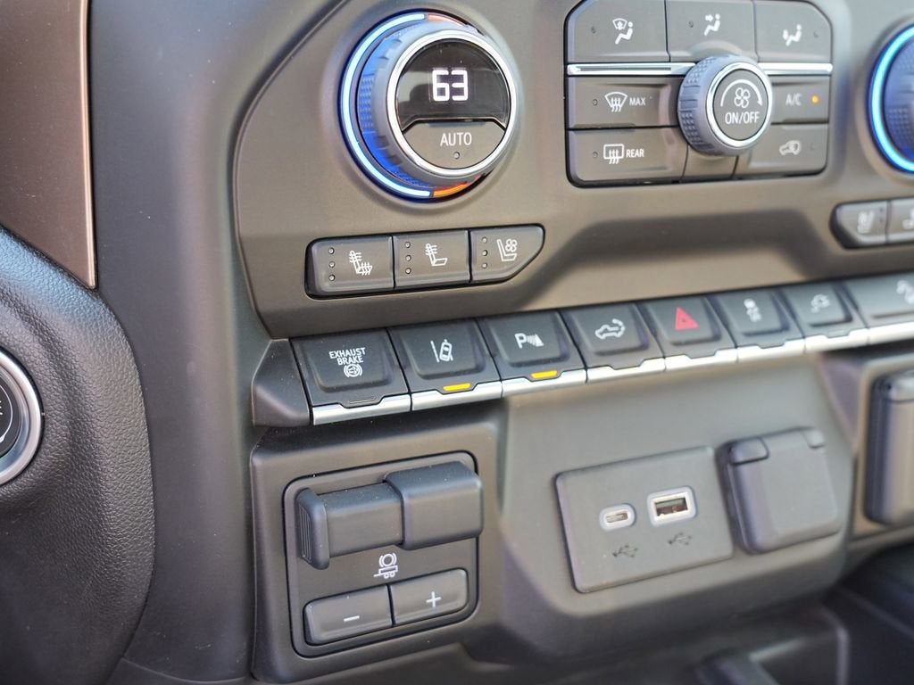 2022 Chevrolet Silverado 3500 HD High Country