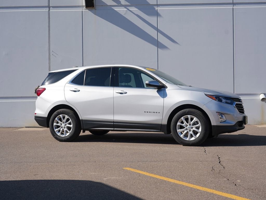 Used 2019 Chevrolet Equinox LT with VIN 2GNAXKEV8K6150665 for sale in Cold Spring, MN