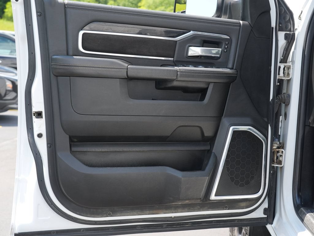 2022 RAM 2500 Laramie Mega Cab 4x4 6'4" Box