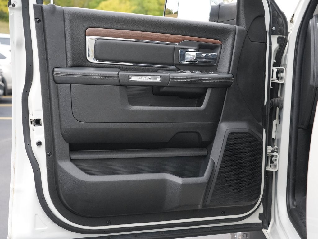 2017 RAM 2500 Laramie Mega Cab 4x4 6'4" Box
