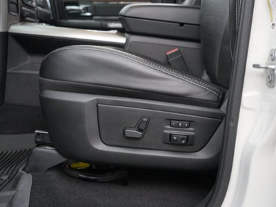 2017 RAM 2500 Laramie Mega Cab 4x4 6'4" Box
