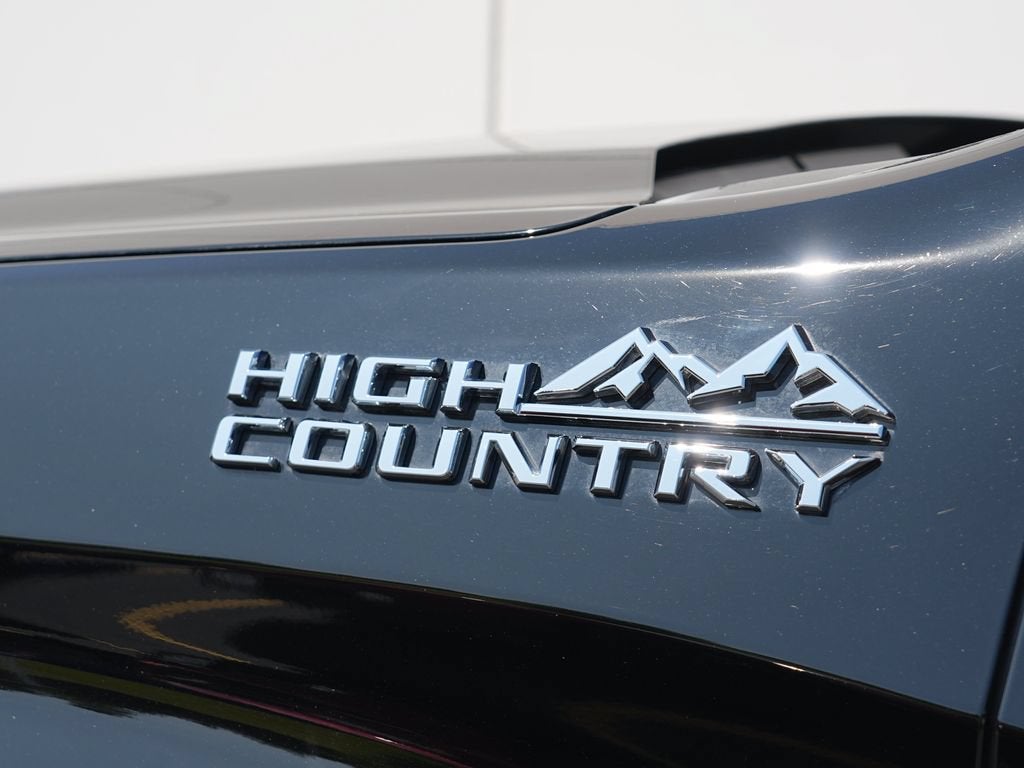 2022 Chevrolet Silverado 1500 High Country