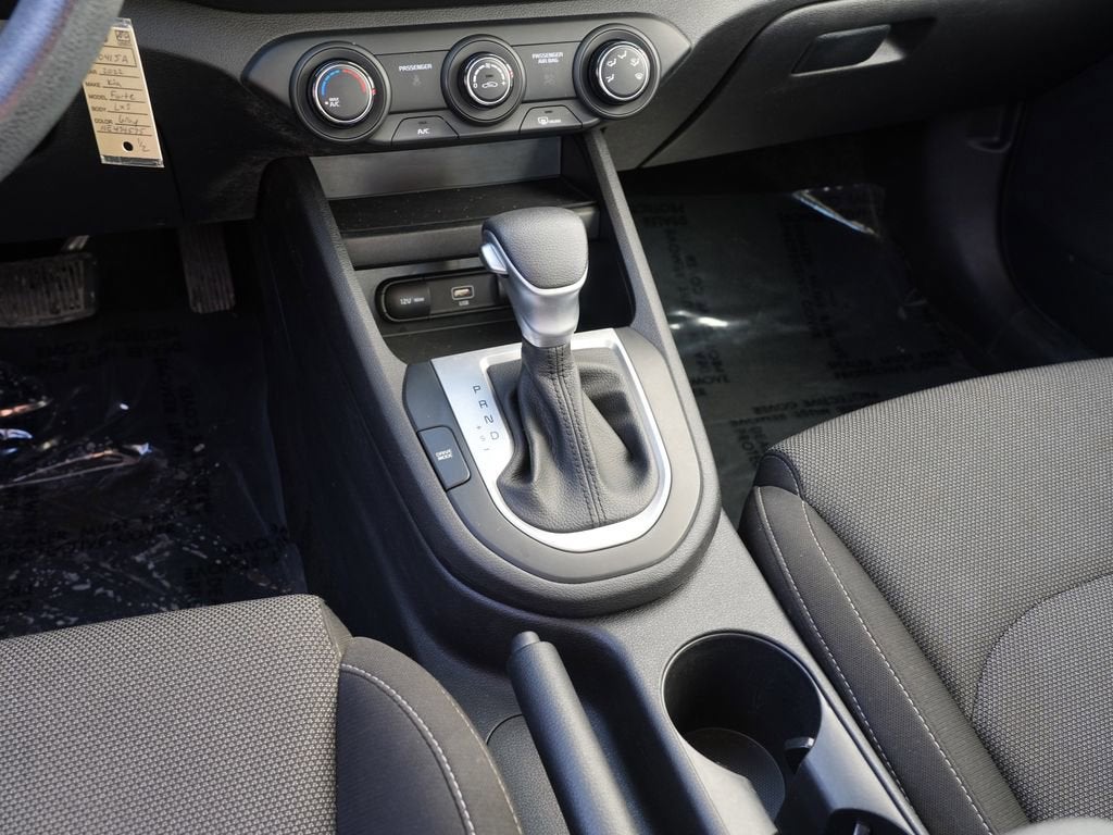 2022 Kia Forte LXS