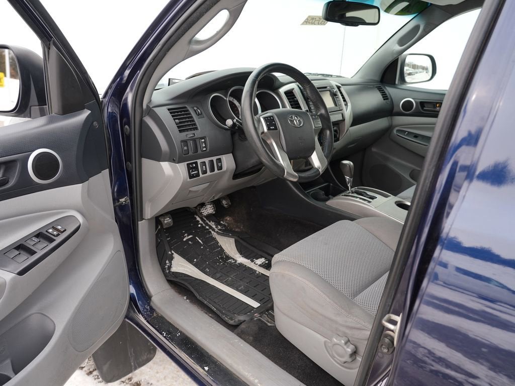 2013 Toyota Tacoma 4WD Double Cab LB V6 AT (Natl)